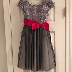 Girl’s party/formal dress